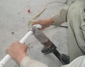 泰宁漏水维修电话